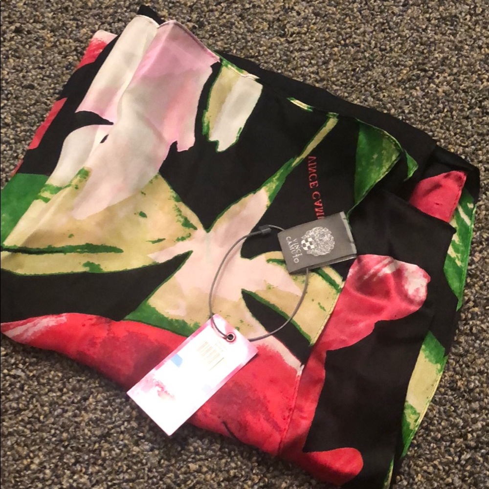 Floral Vince Camuto scarf - NWT
